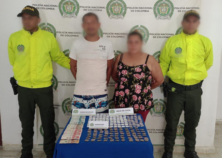Los capturan con 213 dosis de droga en Zona Bananera