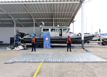 Así fue el operativo para incautar 1.2 toneladas de coca en La Guajira