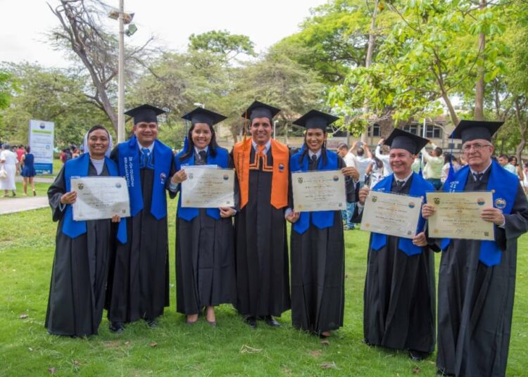 Otorgan acreditación en Alta Calidad al Doctorado en Ciencias de la Educación