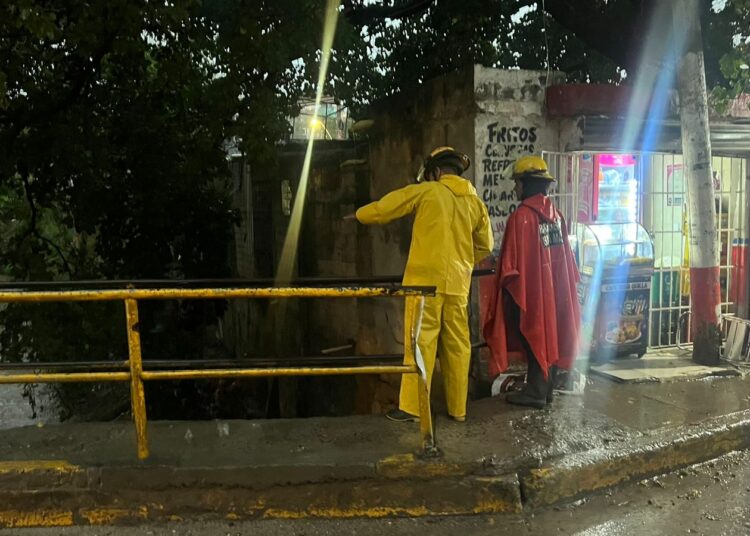 Las afectaciones que dejó la lluvia en diversos barrios de Santa Marta