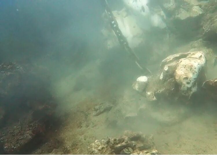 ¡Ojo!, cadena y anclaje de boya en el morro samario destroza corales