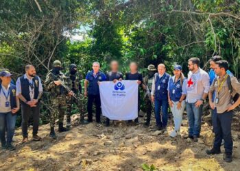 En Sierra Nevada, ‘paras’ entregan a misión humanitaria dos secuestrados