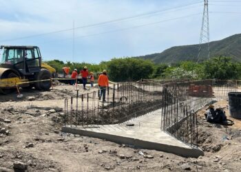 Inician construcción de la vía del estadio Sierra Nevada