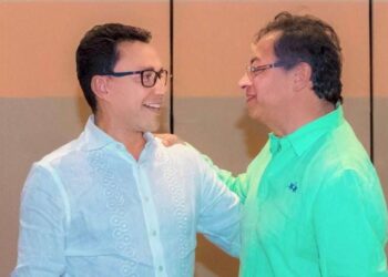 Petro aceptó renuncia de Caicedo y designó a Denis Rangel como gobernadora