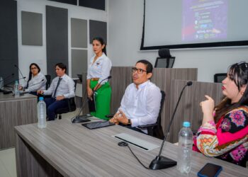 Expertos deconstruyen la violencia de género en Santa Marta