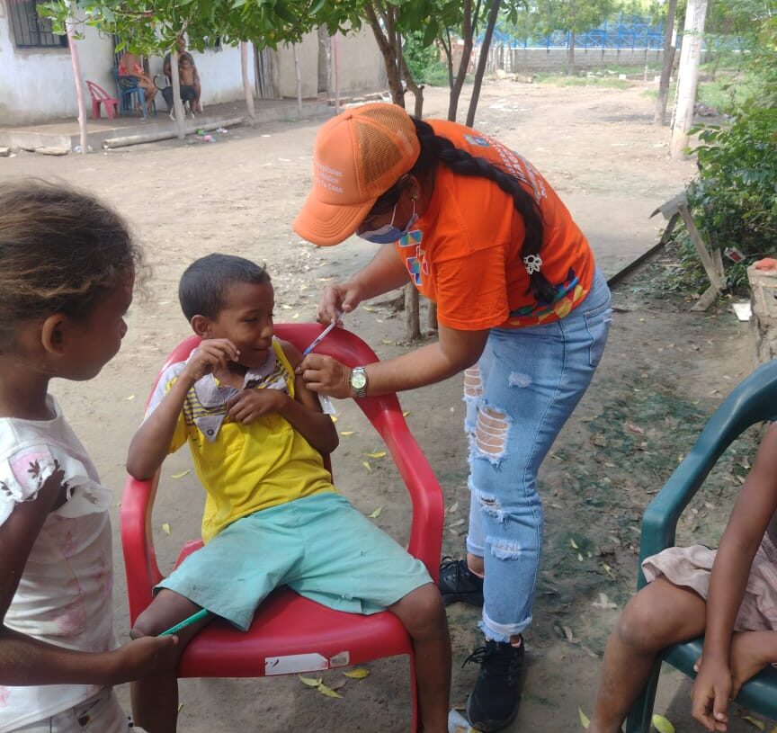 Niños de Concordia y Pedraza reciben por primera vez vacunas contra el VPH