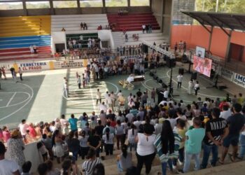 Así fue el último adiós al maestro Lisandro Meza