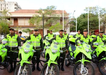 1200 policías resguardarán Santa Marta durante el puente de Reyes