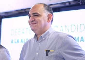 Explican el por qué es importante el viaje del alcalde Pinedo a Corea