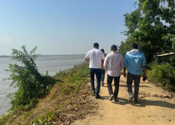 Evalúan acciones para mitigar la erosión fluvial en Salamina