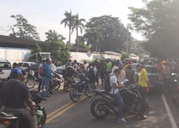 En El Retén están ‘rebotados’ porque contratistas no le pagan honorarios