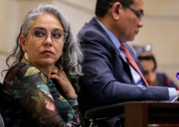 Proponen que los congresistas trabajen durante Semana Santa