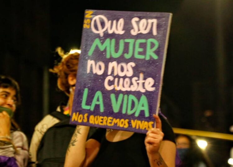 Más de 600 casos de feminicidios se presentaron en el último año en Colombia