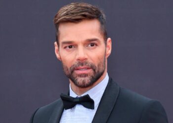 Ricky Martin reveló que su padre lo animó a “salir del clóset”