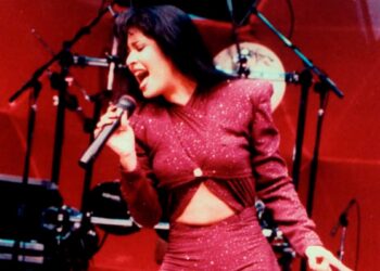 Amazon celebra los 30 años de ‘Amor prohibido’, el álbum de Selena
