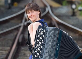 El acordeón de Eva Zöllner (Alemania) llegará a Santa Marta