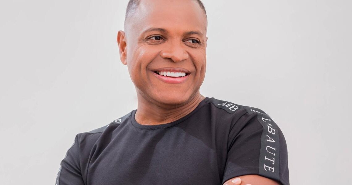 Artistas lamentan la muerte de Omar Geles