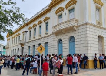 Maestros en Ciénaga inician ‘Operación Cobremos’ dejando sin clases a cientos de estudiantes