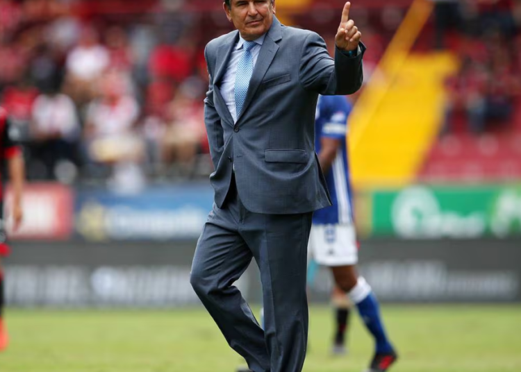 Director técnico mundialista Jorge Luis Pinto estará en Santa Marta