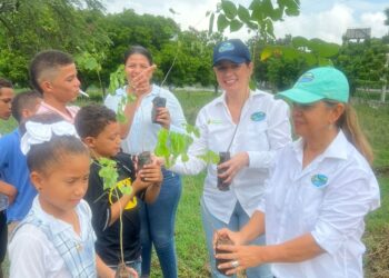 CORPAMAG ratifica su compromiso con la protección de la biodiversidad en el Magdalena, de la mano con las comunidades