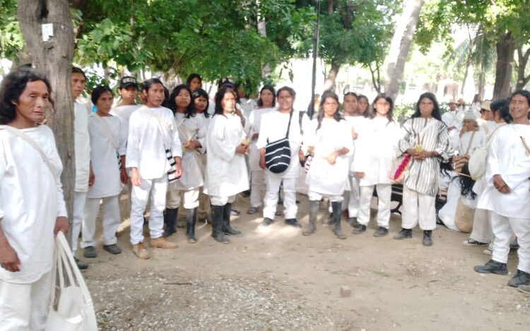 Koguis se concentran en Santa Marta para exigir reconocimiento del Ministerio del Interior
