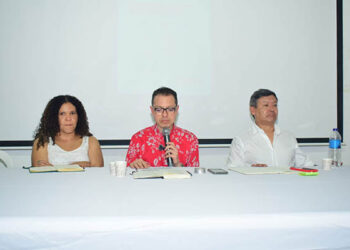 Ministro de las Culturas dialoga con gestores culturales en Santa Marta sobre la conmemoración de los 500 años de la ciudad