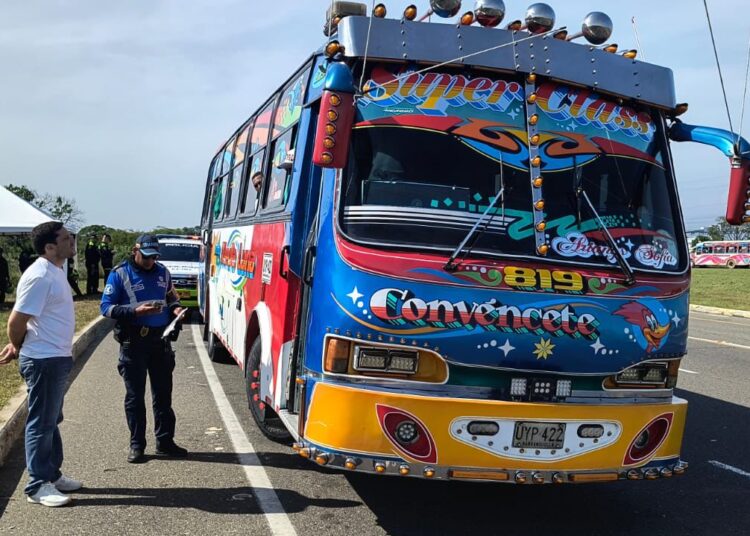 Garantizan movilidad en los sectores turísticos de Santa Marta en el puente festivo