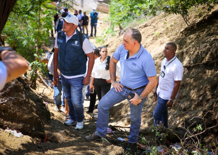 Alcaldía de Santa Marta brinda apoyo integral a familias afectadas en San Fernando