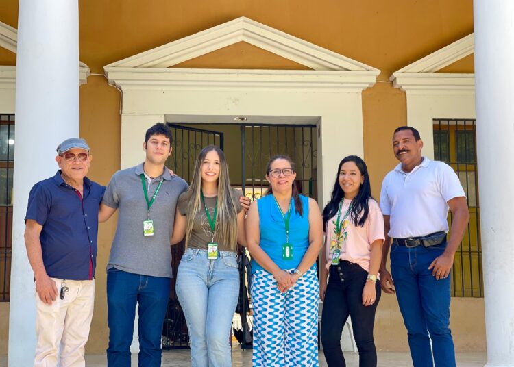 IED Liceo Celedón recibe certificación o sello de calidad de Icontec