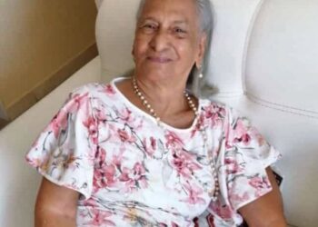 Buscan anciana con alzheimer que salió de su casa en Santa Marta