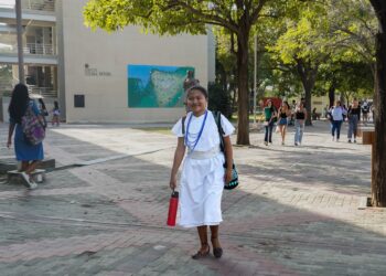 Marcela Torres Villafañe: la indígena que sueña con defender los derechos de la comunidad Ati Gumake