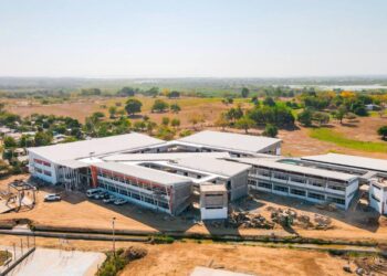 ¿Buscas empleo? Abierta convocatoria de hojas de vidas para universidades de El Banco y Plato