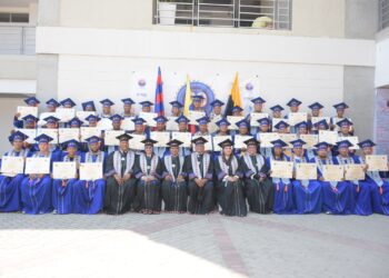 Entregan certificaciones a 106 estudiantes en competencias ocupacionales