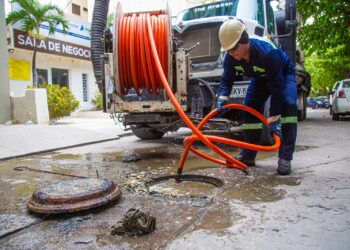 Refuerzan operación para garantizar servicios públicos durante Semana Santa en Santa Marta