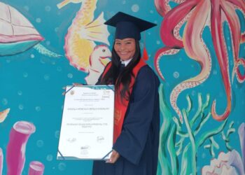 De madre víctima del conflicto a egresada en Negocios: la historia de superación de una campesina de El Piñón