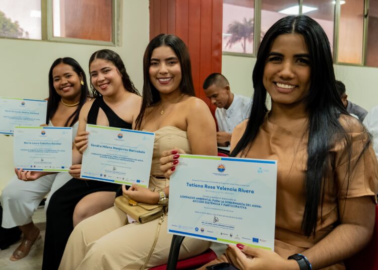 En Santa Marta: fortalecen liderazgos comunitarios para la defensa del agua y el territorio
