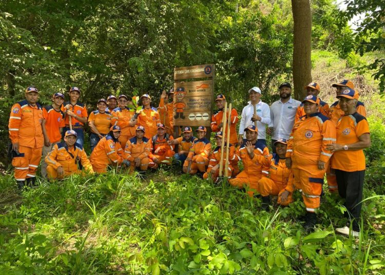 Corpamag y Defensa Civil se unen para restaurar zonas degradadas en la Sierra Nevada de Santa Marta