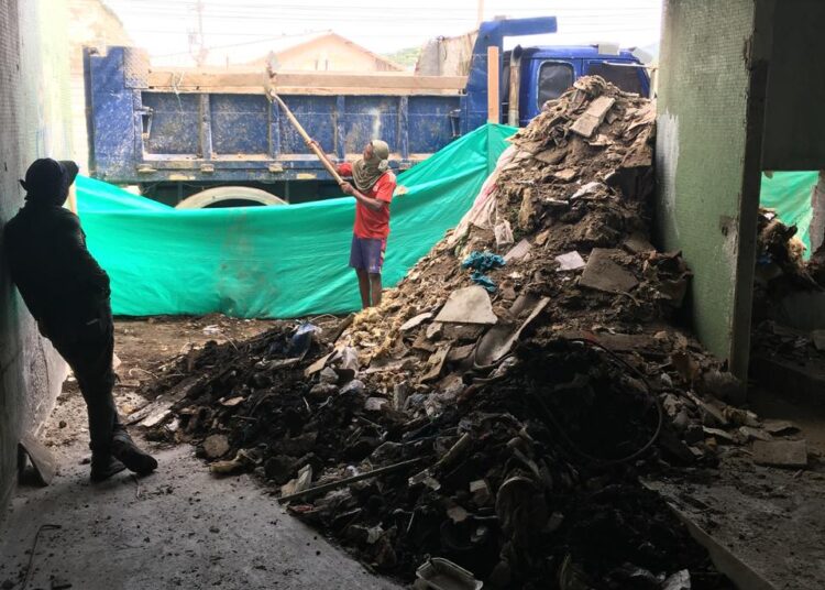 Medida cautelar lograda por la Personería Distrital permite limpieza y cerramiento de la antigua clínica de Puertos de Colombia