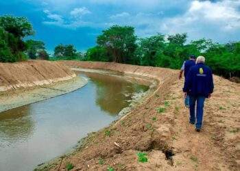 Denuncian ante Fiscalía y Procuraduría presuntas irregularidades en millonarias obras públicas de Ciénaga