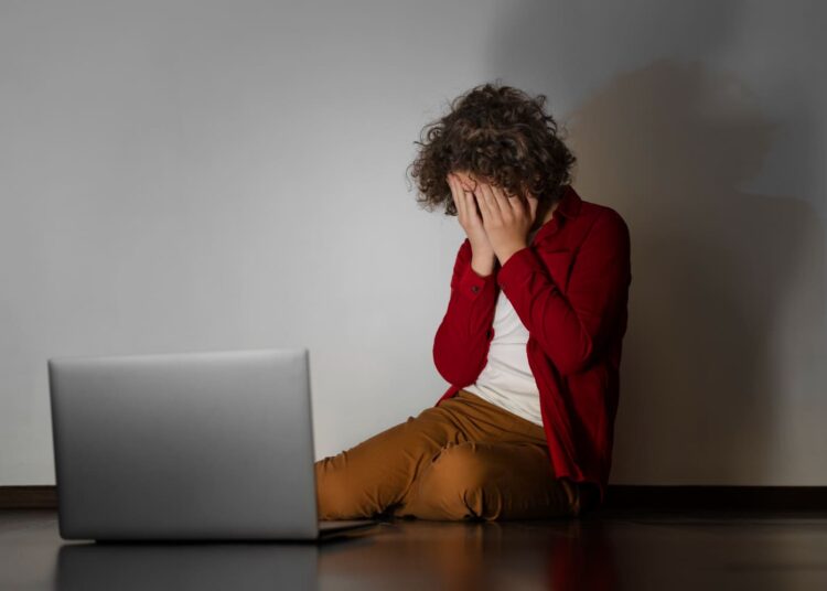 21% de los latinoamericanos habla con chatbots cuando se siente triste