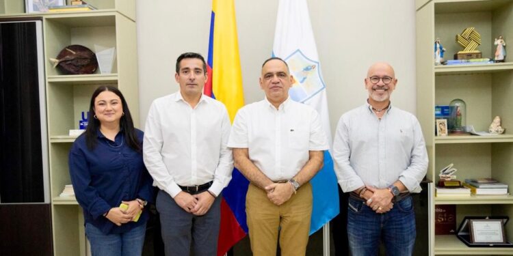 Buscan apoyo económico de la CAF para atender a damnificados por la emergencia