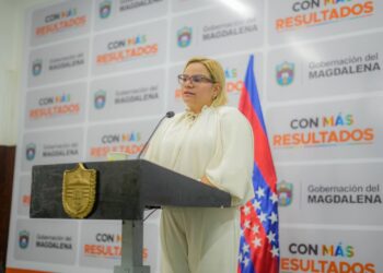 Gobernadora del Magdalena pide no demoler el Megacolegio de Taganga