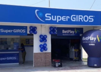 A punta de piedras: asaltan sucursal de SuperGiros en la avenida del Libertador, en Santa Marta