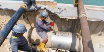 Superada emergencia de alcantarillado en el Camellón de la Bahía