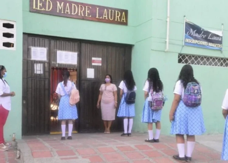 Personería de Santa Marta confirma suspensión provisional de docente de la IED Madre Laura por presunta falta disciplinaria gravísima
