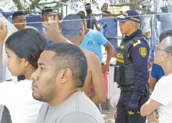 Asaltan a 25 pescadores en zona de Isla de Salamanca; permanecieron horas incomunicados
