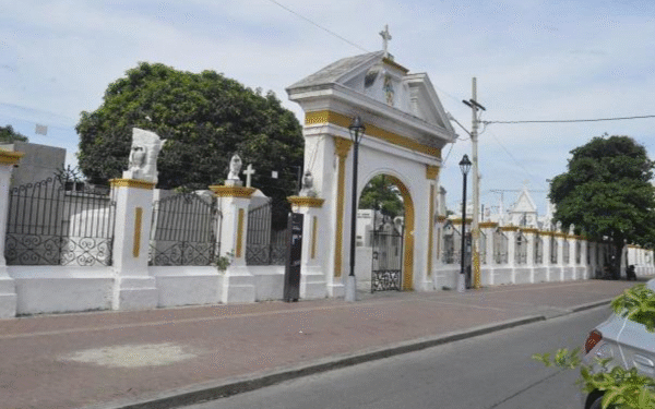 Diócesis de Santa Marta retoma control del Cementerio San Miguel por orden judicial