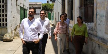CAF inspecciona sede de la IED Técnico Industrial para iniciar su recuperación