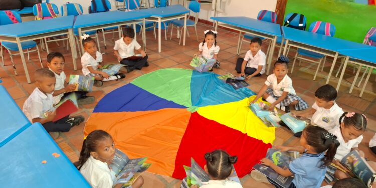Magdalena fortalece la lectura con alianza internacional que llegará a Aracataca, Algarrobo, Fundación y Zona Bananera