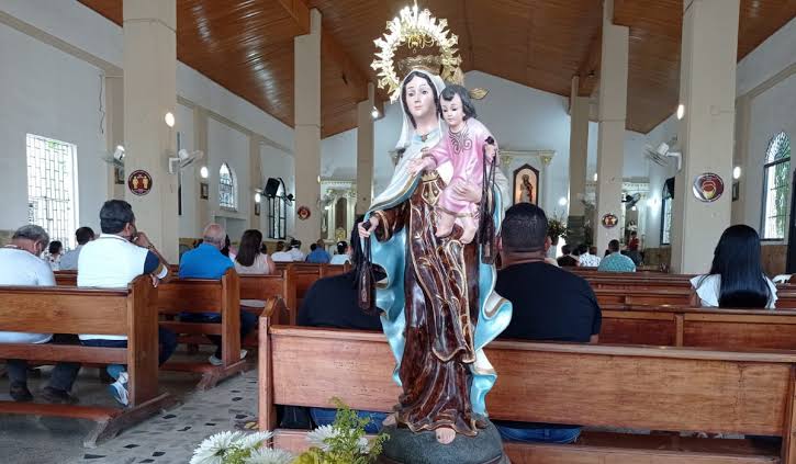La Virgen del Carmen impulsa el comercio y dinamiza la economía en Santa Marta
